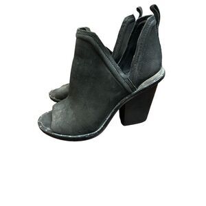 Mercer Edit Fadeout Peep Toe
Bootie, Black Suede, Womens Size 6